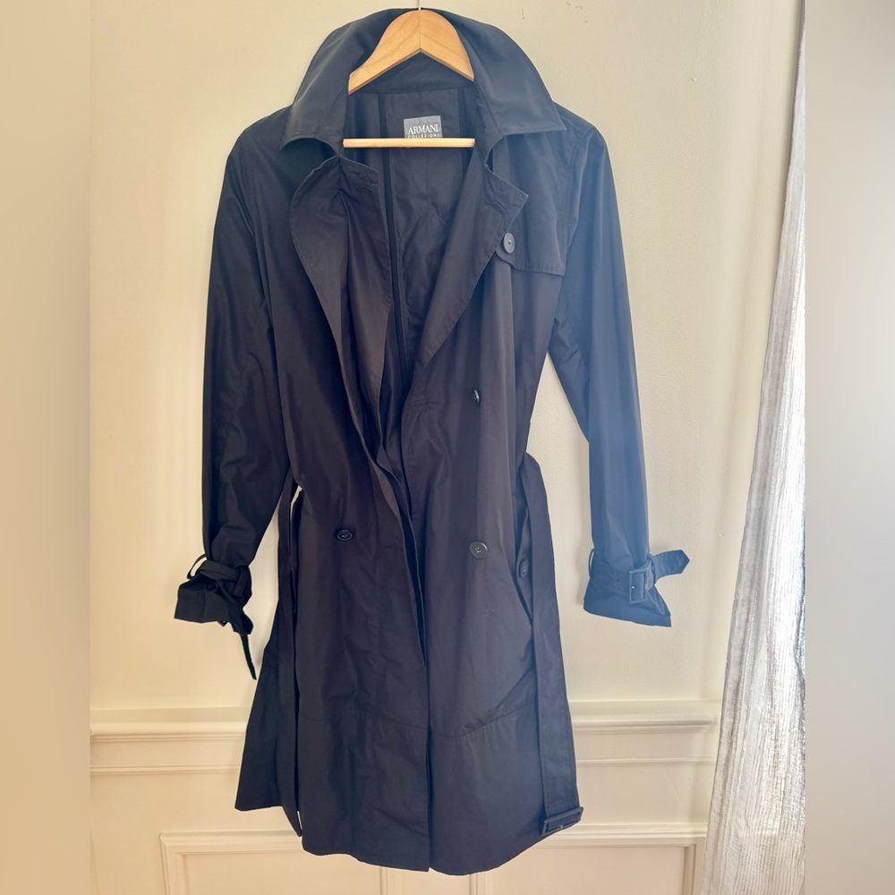 Armani Collezioni Elegant Black Trench Coat